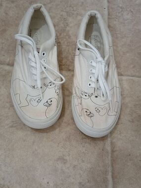 BucketFeet "Duckies" sneakers designed by artist Okat,  a white canvas upper 6